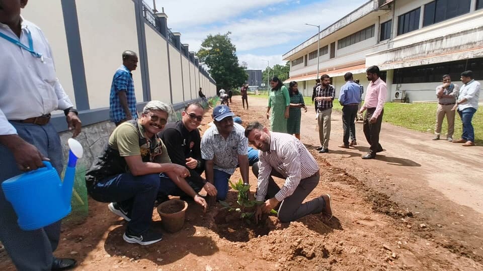Technopark employees and MotoFed members join hands to plant saplings