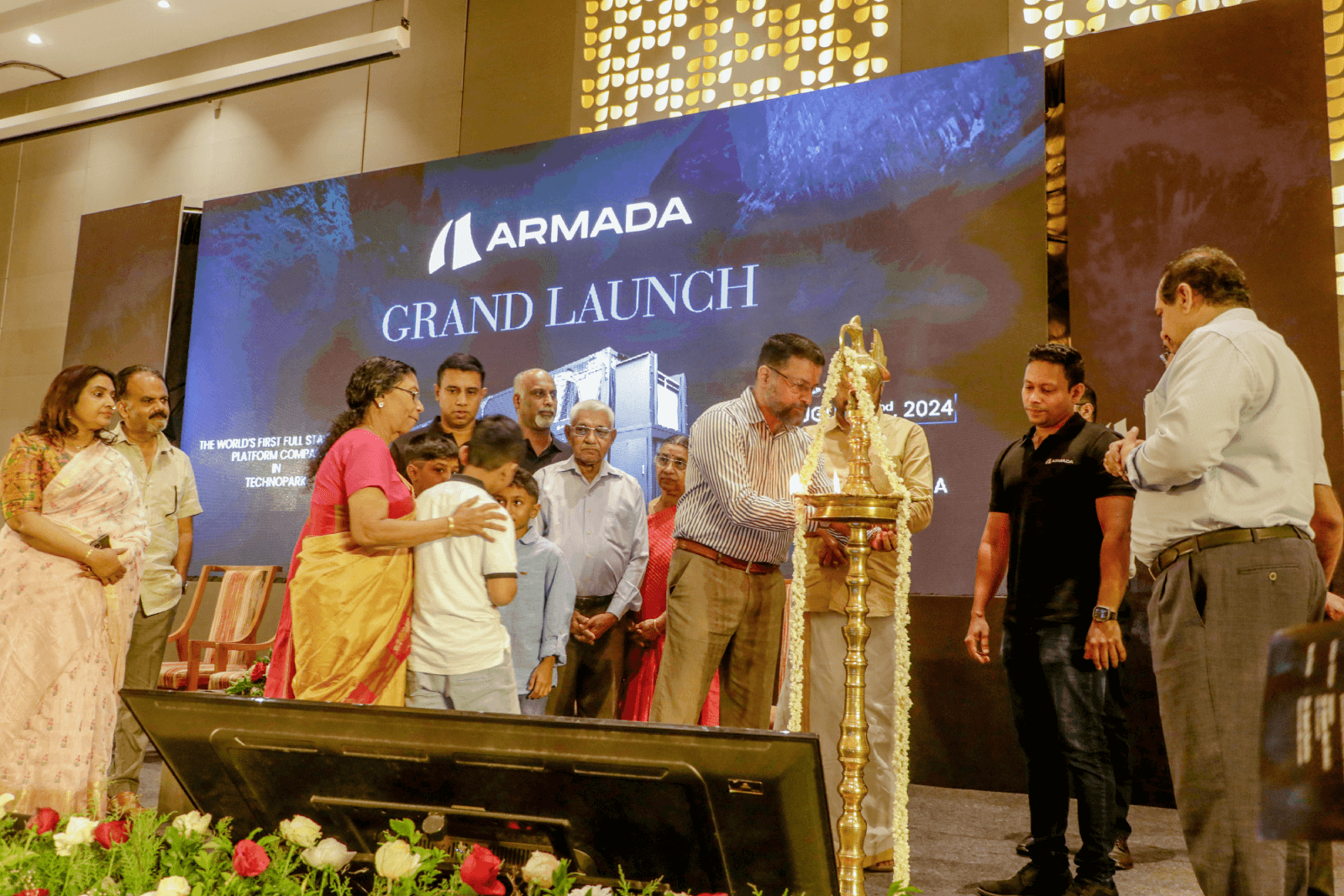 Col Sanjeev Nair (Retd.) lighting the auspicious lamp.