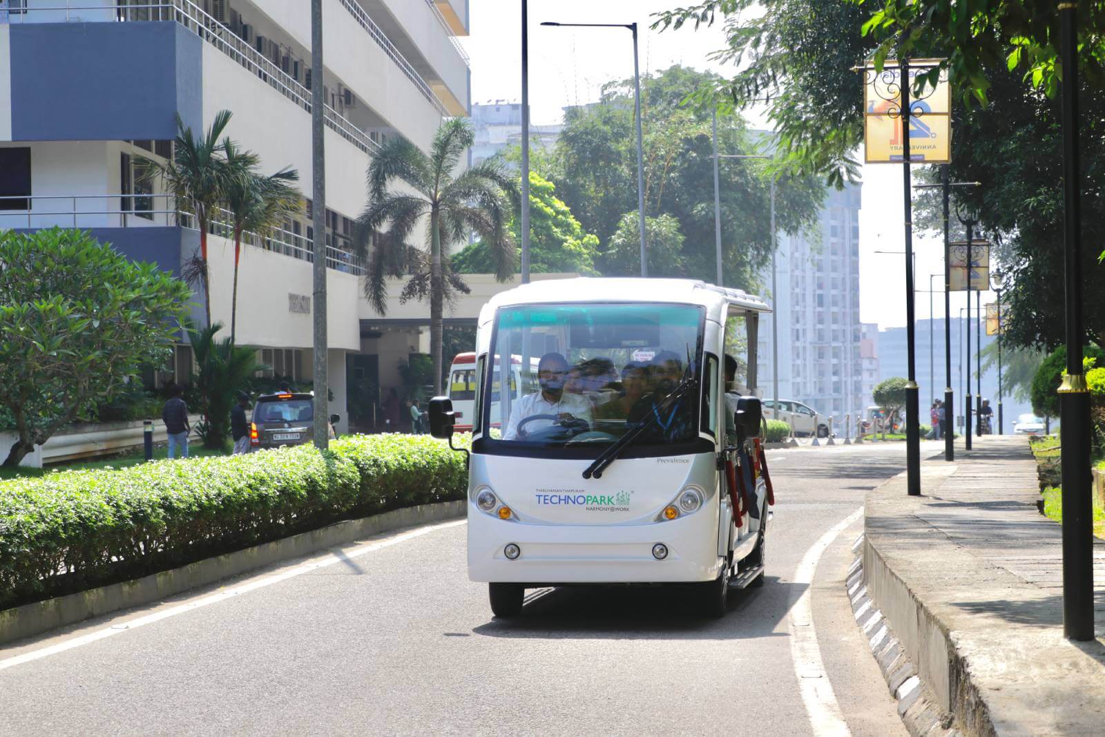 The electric buggy on the go!