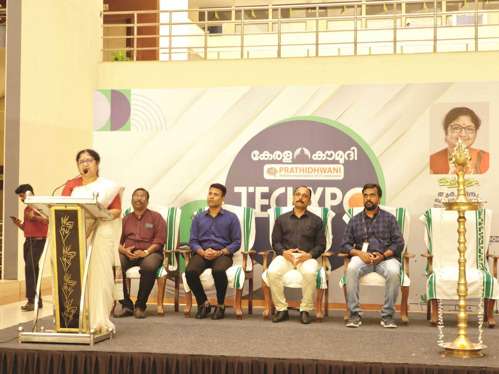 Dr. R Bindu officially launching TECHXPO.