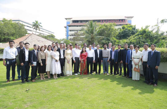 Official Delegation visit from Vietnam